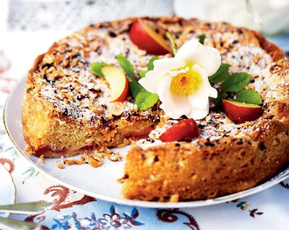 Blomme crumble med hasselnødder