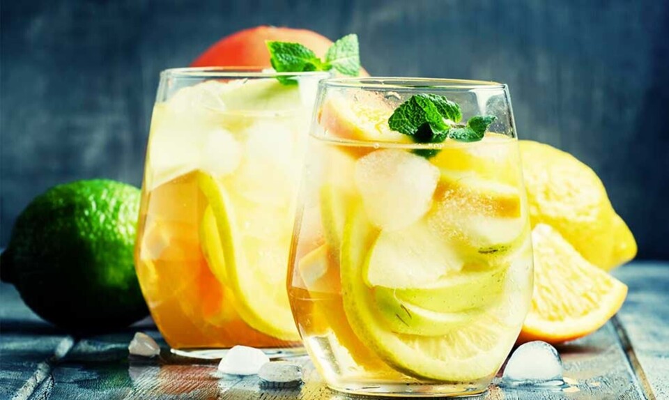 opskrift på hvid sangria