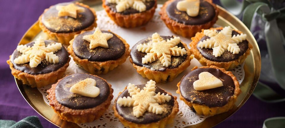 Minimazariner med svesker, appelsin og chokolade