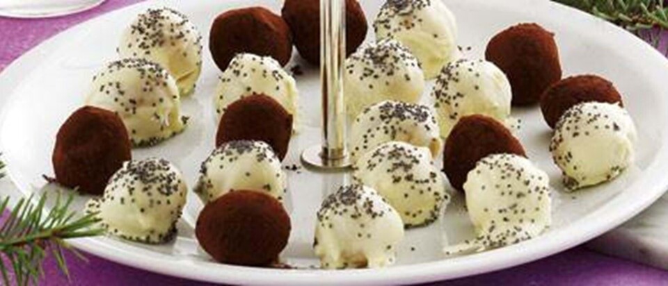 Marcipan-trøffelkugler med hvid chokolade og birkes