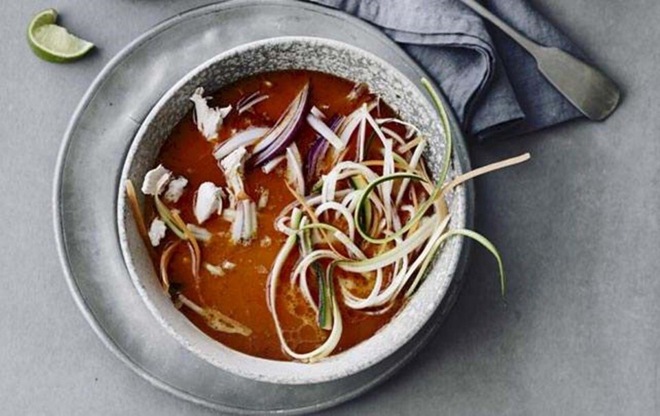 Hot karrysuppe med kylling & grønt