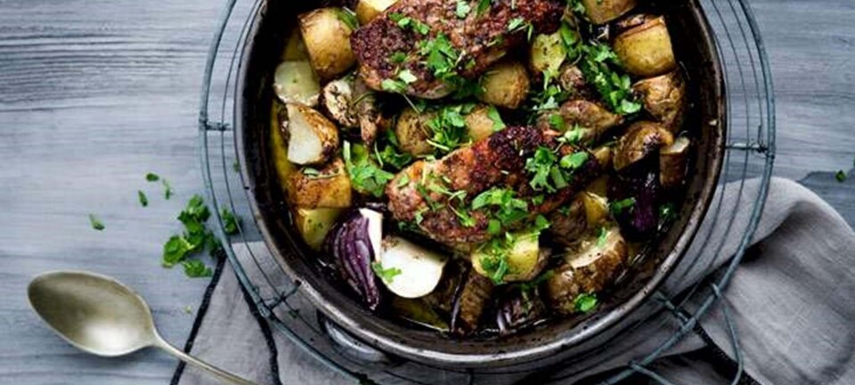 Nem and: Andebryst med jordskokker og løg i én gryde