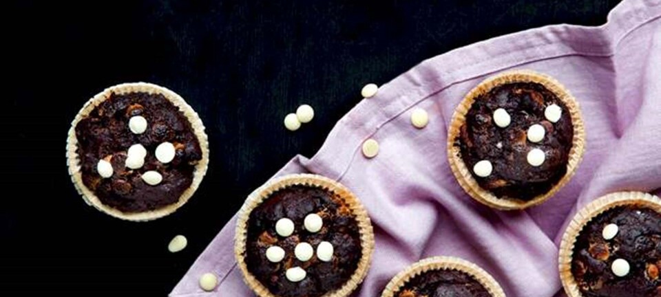 Bag lækre triple chokolademuffins