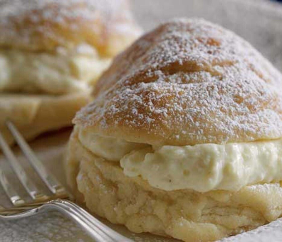 Fastelavnsboller med nougatfyld