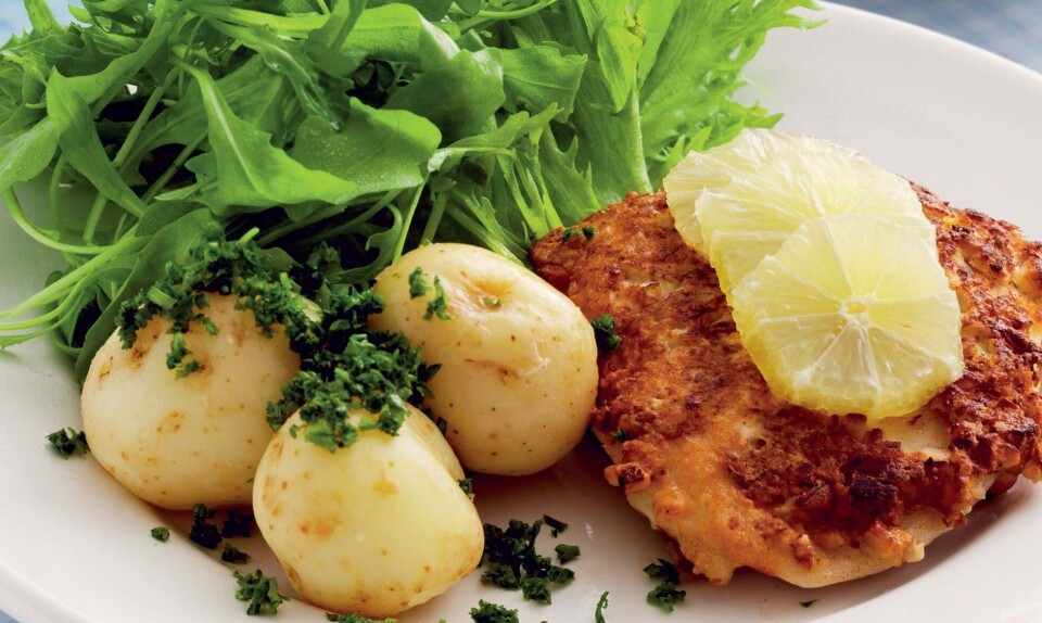 Kalkunschnitzler med mandler og citron