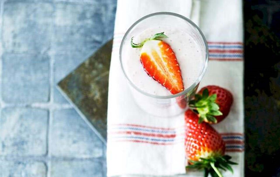 Banan og jordbærsmoothie