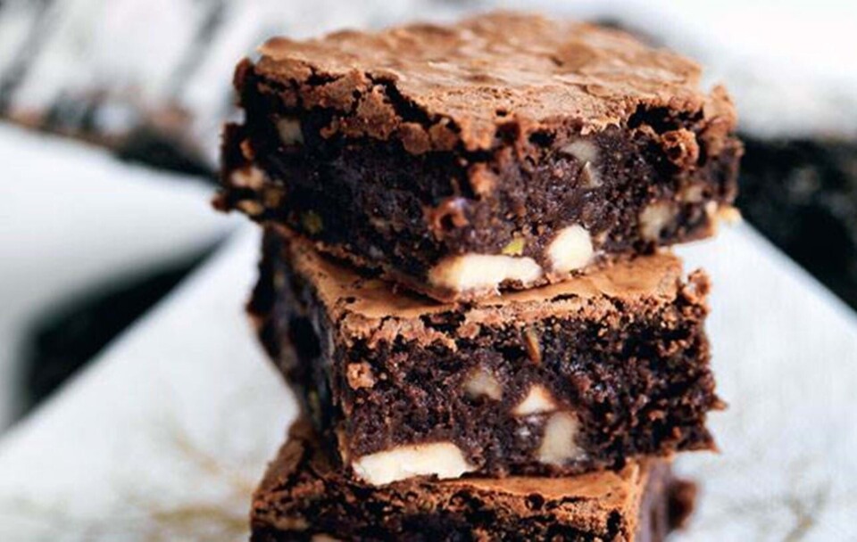 Chokolade-nøddebrownie