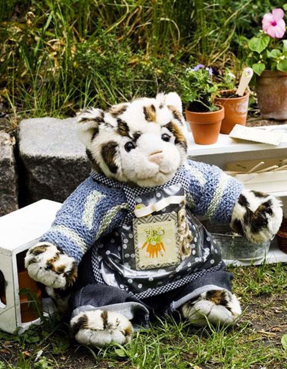 Tøj til den flittige gartner-bamse Build-a-Bear fra Hendes Verden