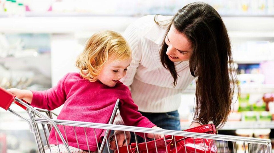 Sandheden skal man høre i kassekøen i Netto