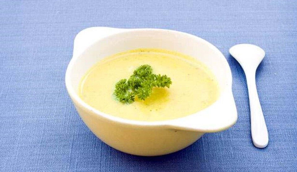 Opskrift på jordskoksuppe med karry og gurkemeje