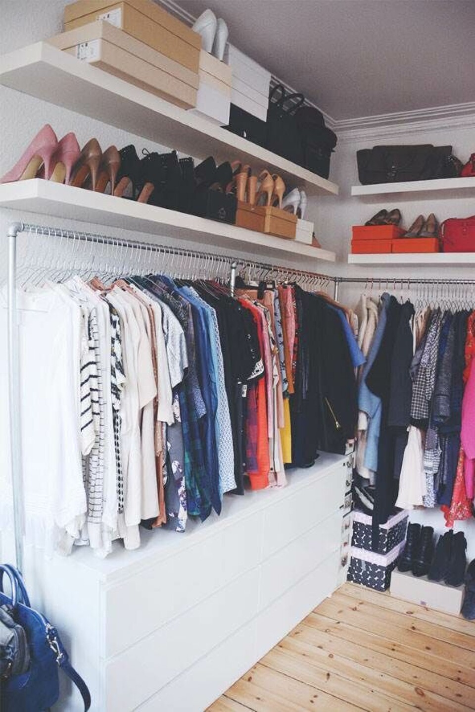 Walk in closet – 10 inspirerende løsninger til din garderobe