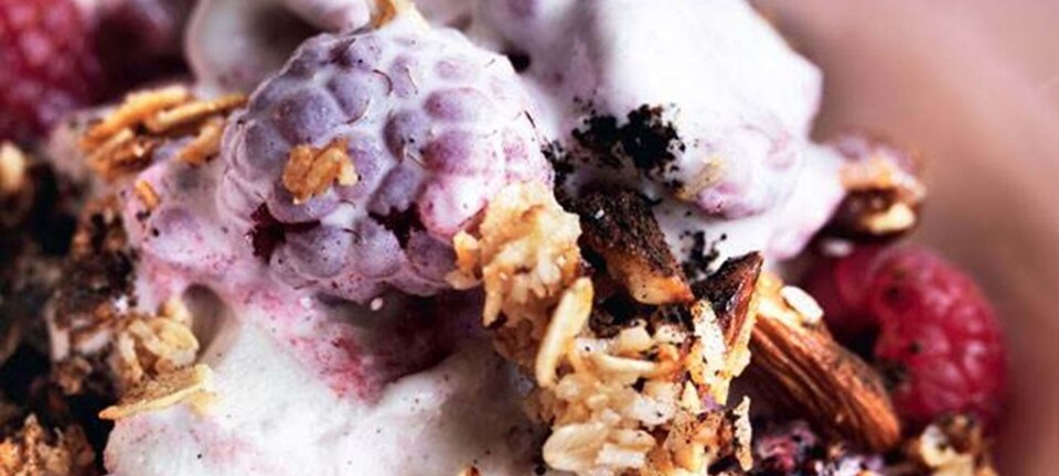 Sundae med sprød granola