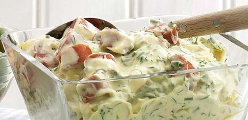Kold kartoffelsalat med wienerpølser