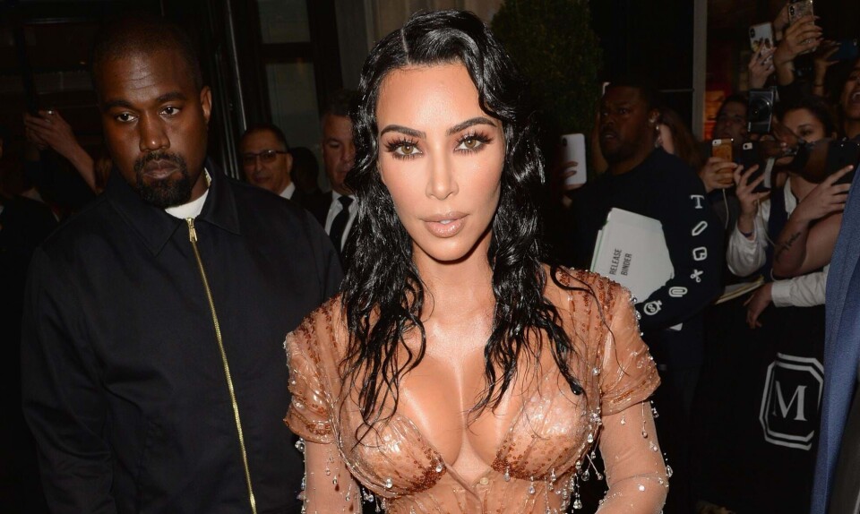 Kim Kardashian Kimono