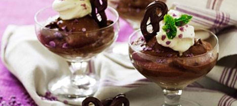Chokolademousse med kanel og ingefær