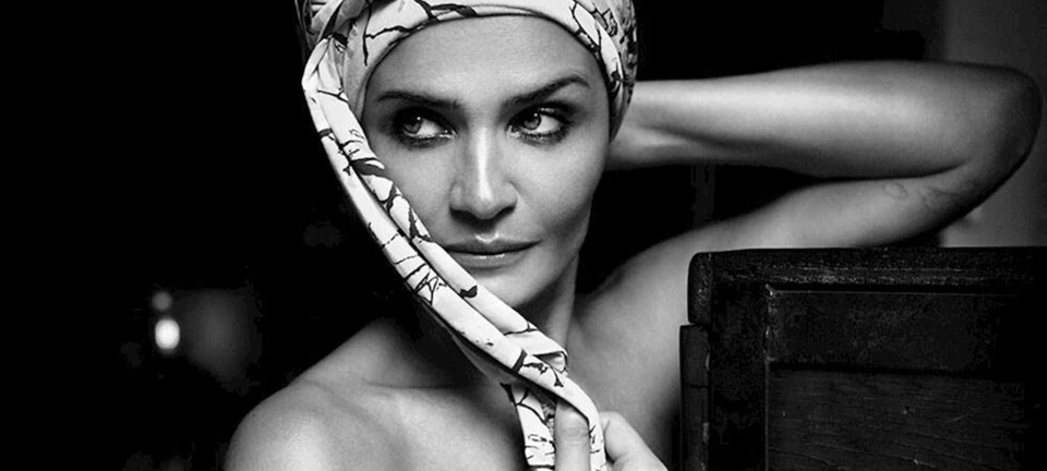 Helena Christensen går til kamp for selvværdet blandt kvinder, der har mistet håret