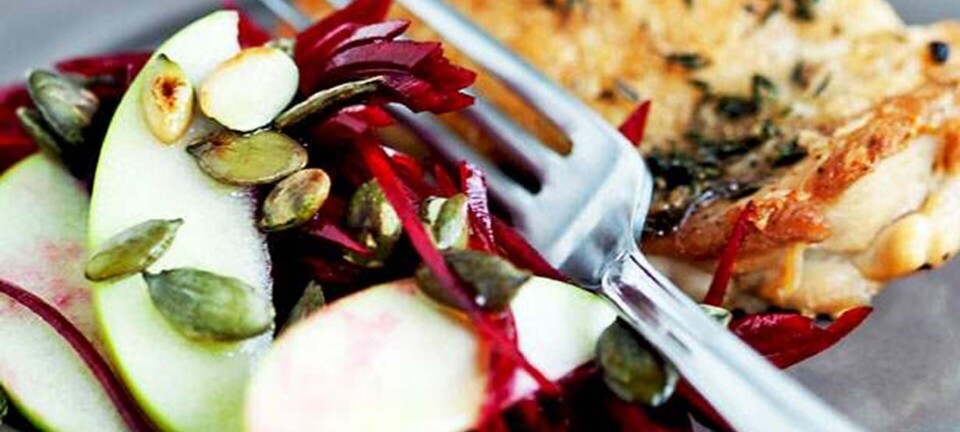 Rødbedesalat med ovnstegt kylling