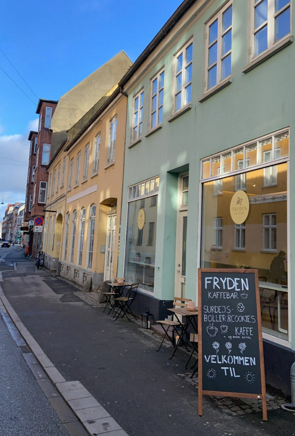 Fryden Kaffebar ligger i Mejlgade i Aarhus.