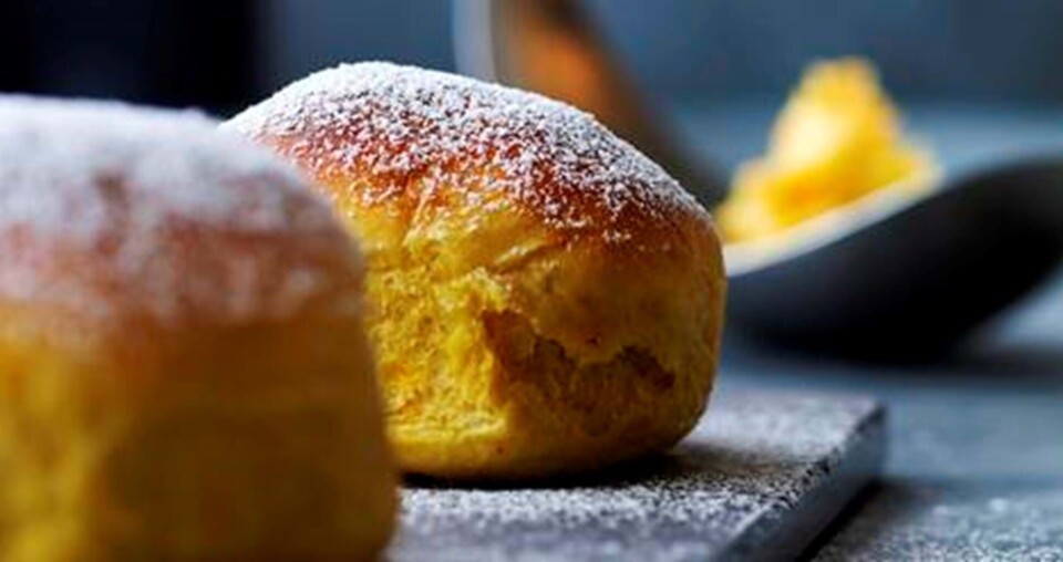 Mmmm... safranboller med appelsinsmør
