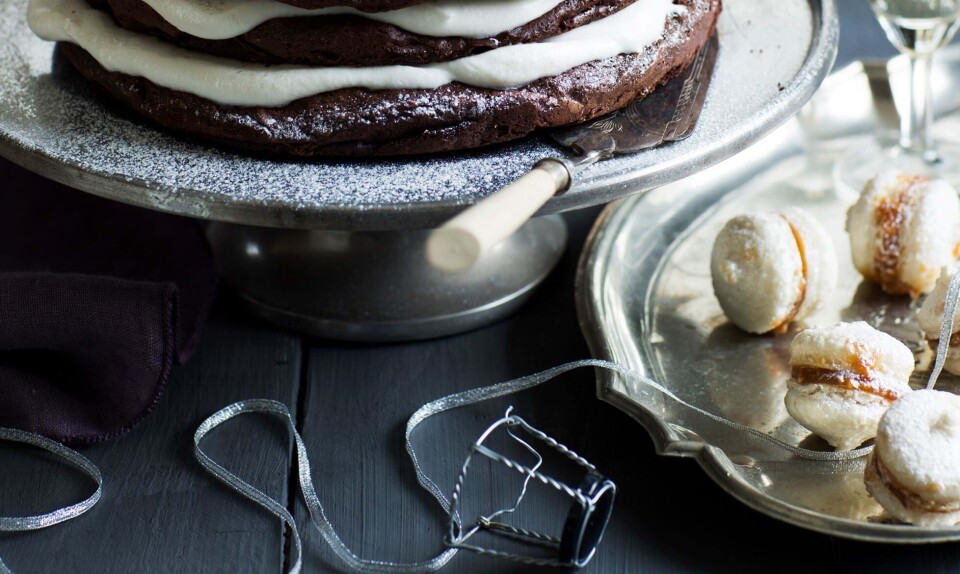 Macarons med saltkaramel og sølvdrys
