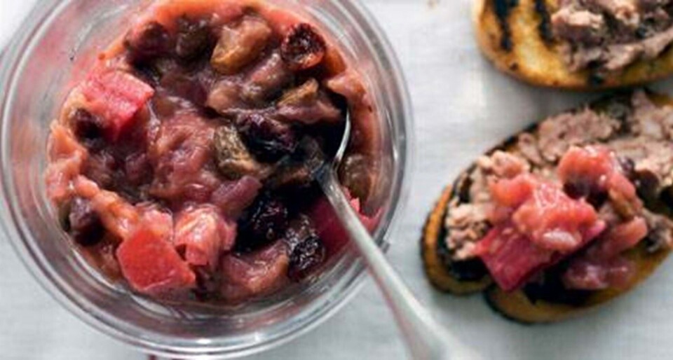 Lav din egen rabarbersalsa