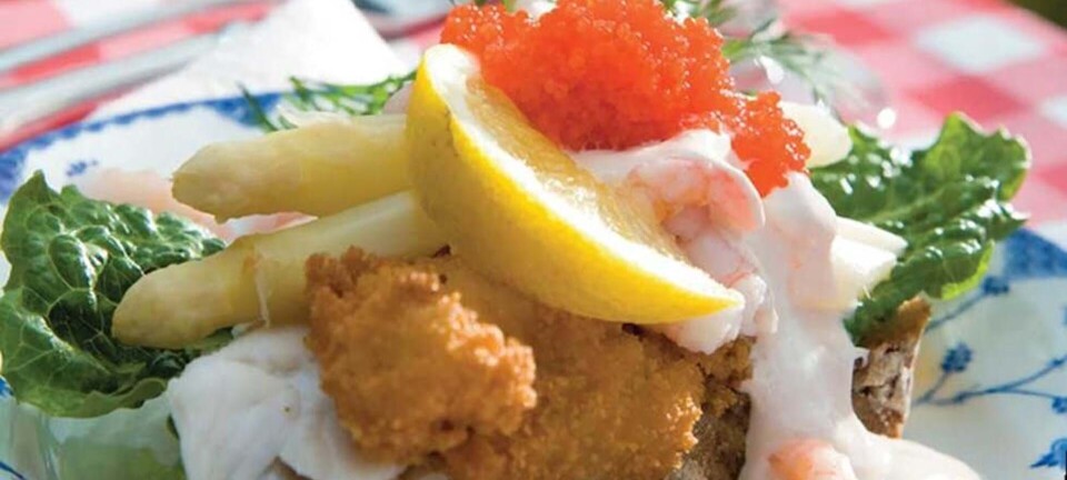 Opskrift: Stjerneskud med fiskefilet, rejer og kaviar