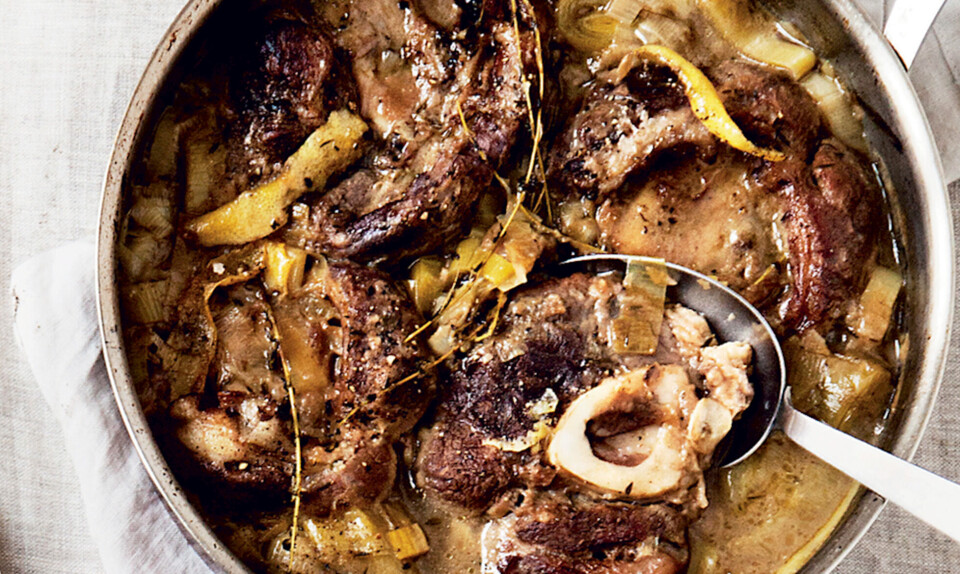 Kalveskank med citron, porrer og timian