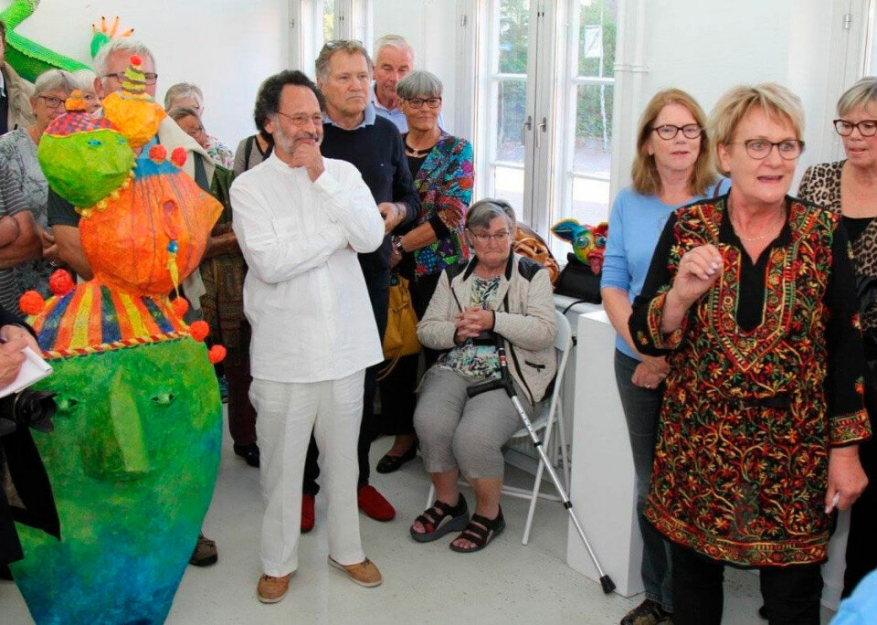 Den mexicanske kunstner Sergio Othero lærte Else at lave papirskulpturer eller alebrijes, som de hedder på spansk, på et kursus i Augustenborg.