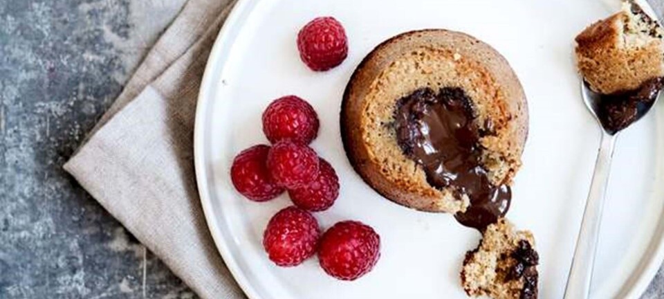 Muffins: Hasselnøddemuffins med nutella-hjerte