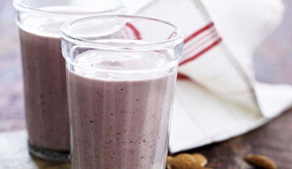 Opskrift på smoothie med mandel og hindbær