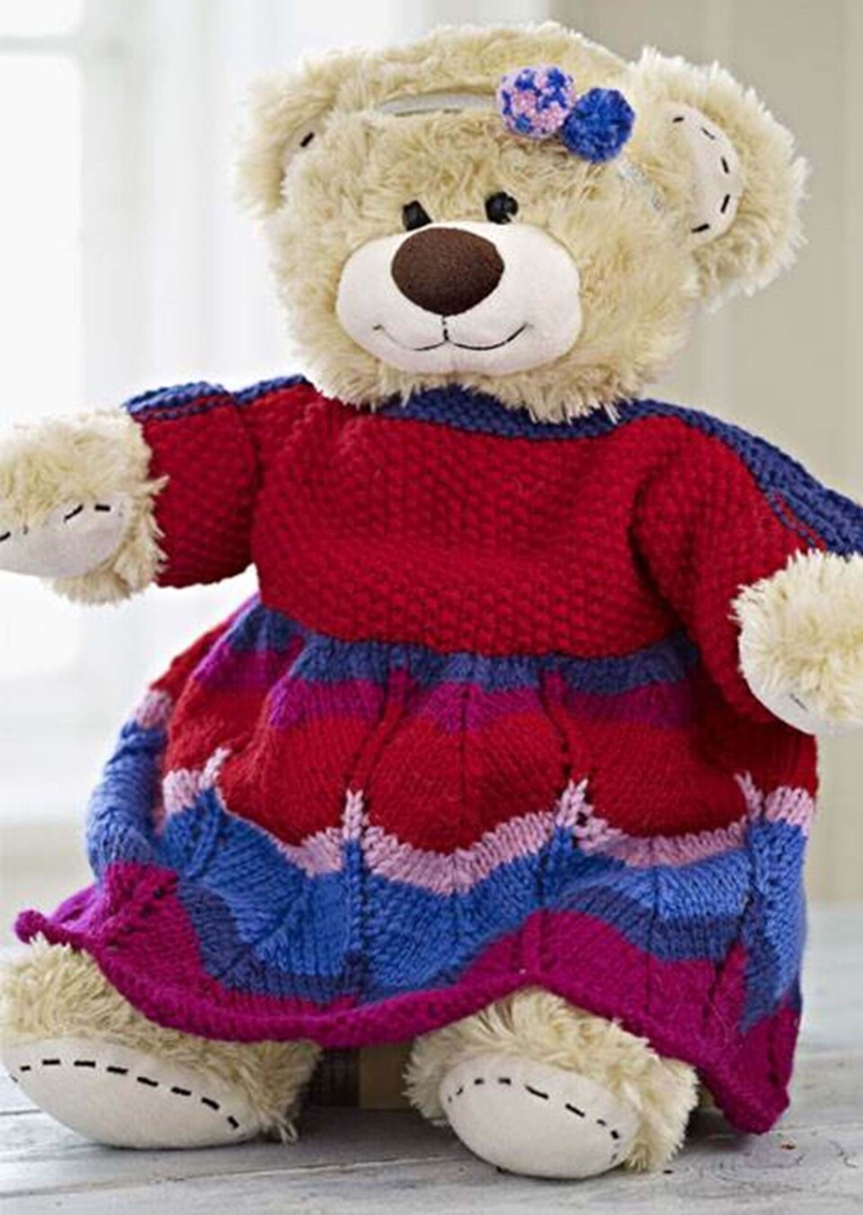 Kjole og hårbøjle til Build-a-Bear fra Hendes Verden