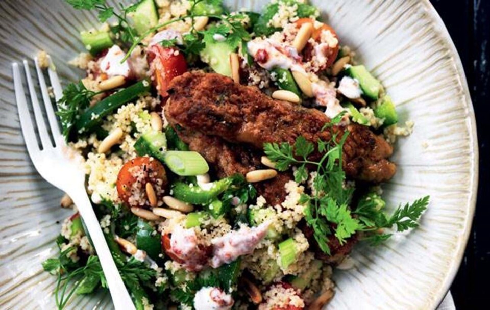 Tabbouleh med frikadeller og harissa-youghurt
