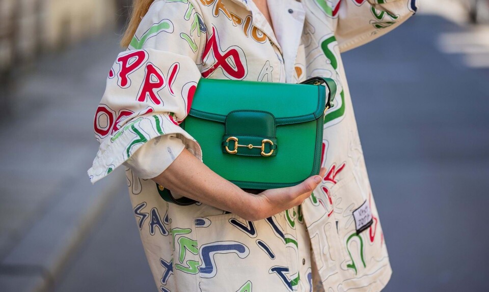 21 af sæsonens bedste tasker, der giver din garderobe nyt liv