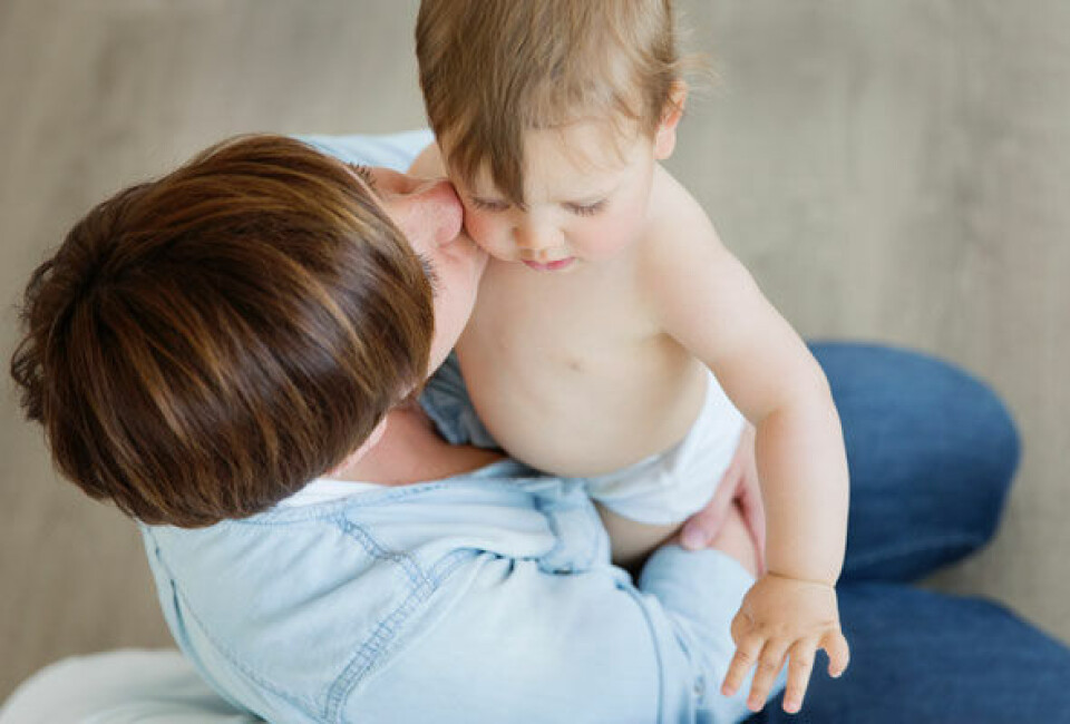 Tines søn har infantil autisme: ”Sorgen over aldrig at kunne føre en samtale med min søn, er uoverskuelig.”