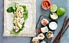 Sushi med krebs i rispapir
