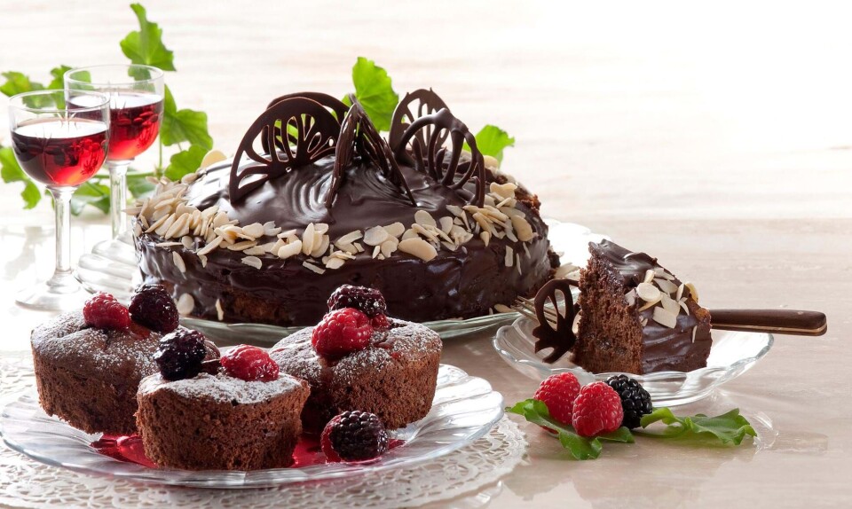 Stor chokoladekage