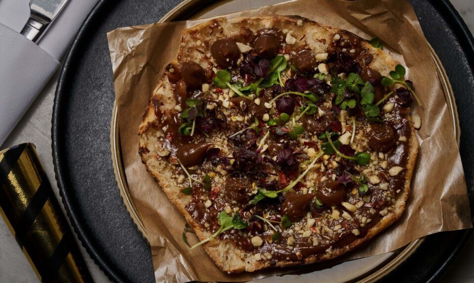 En skøn pizzadessert med mandel, chokoladeganache og whisky