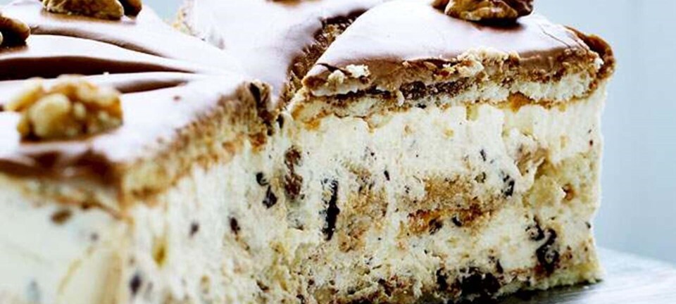Valnøddelagkage fra Svinkløv Badehotel