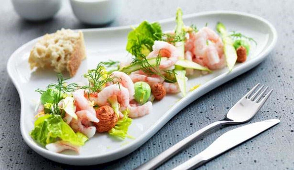 Opskrift på kutter-rejer med asparges, avocado og hjertesalat