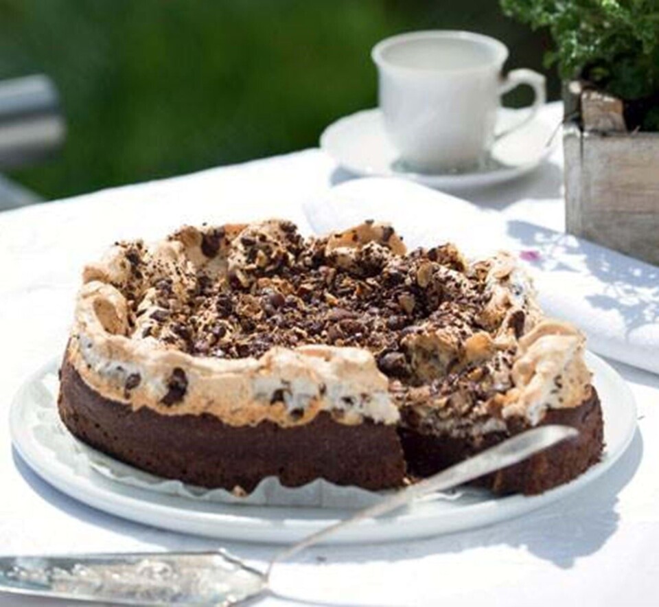Chokoladekage med marengs