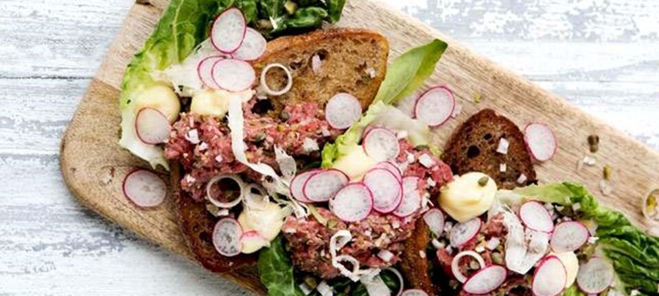 Smørrebrød: Sådan laver du højtbelagt til dine gæster - ALT.dk