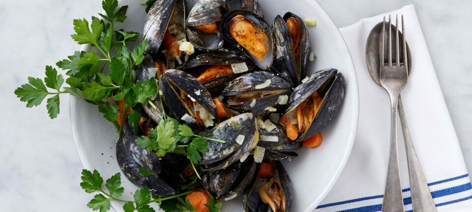 Moules marinières: Fantastiske hvidvinsdampede blåmuslinger