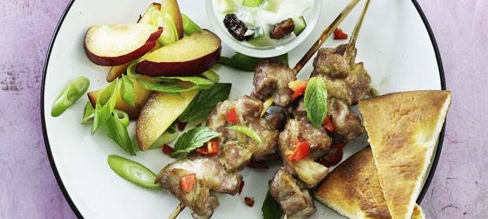 Mørbradspyd med raita