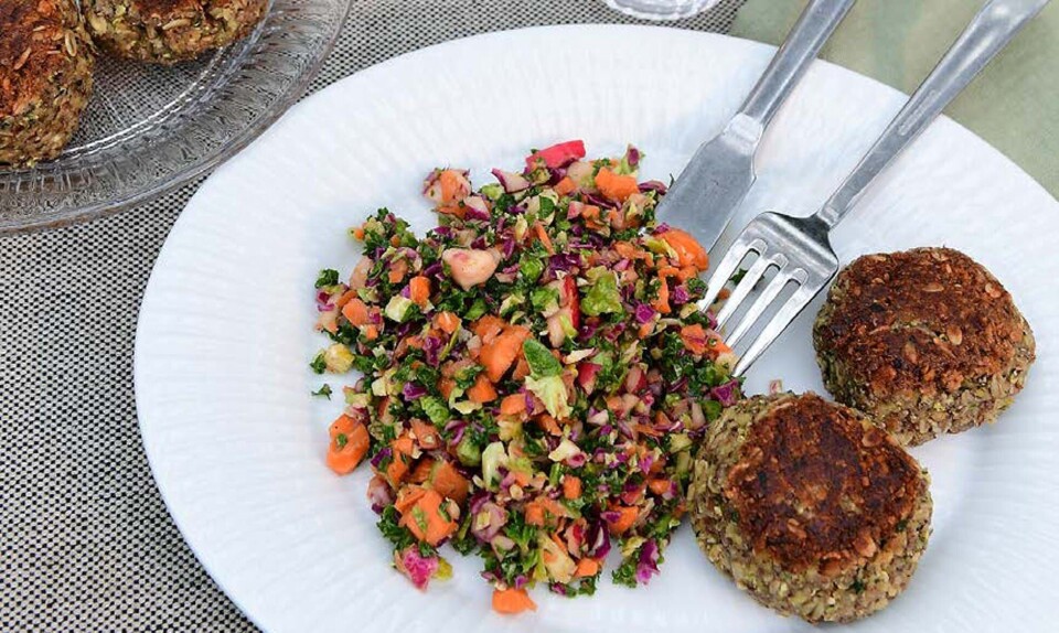 Squashfrikadeller med hasselnødder