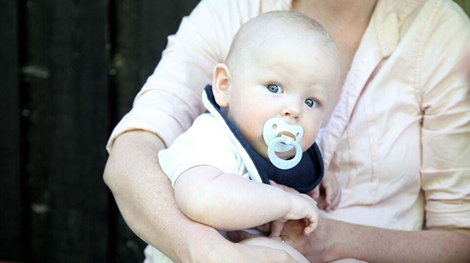 Kan man opdrage en baby?