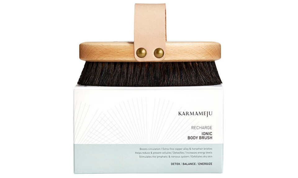 KARMAMEJU brush