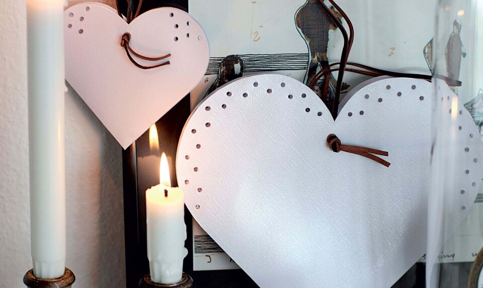 Klip selv: Smukke hvide hjerter fra Hendes Verden