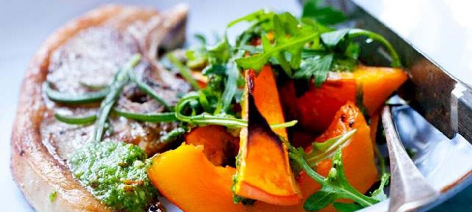 Lammekoteletter med bagt græskar