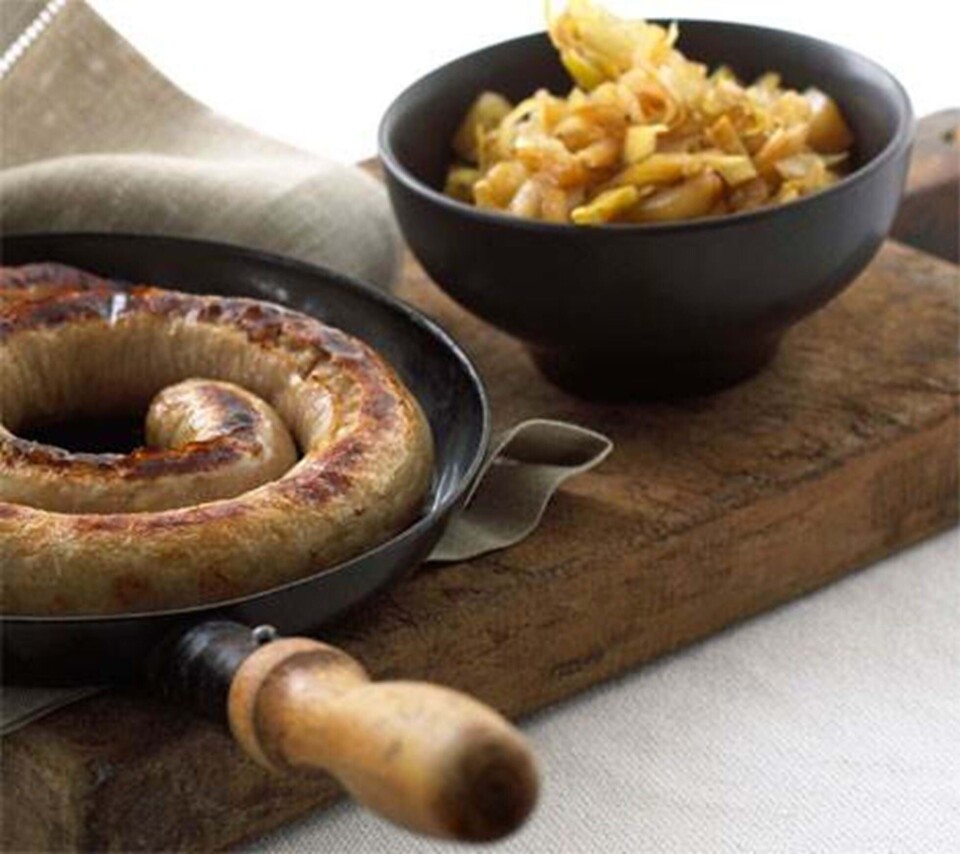 Medisterpølse med brunkål