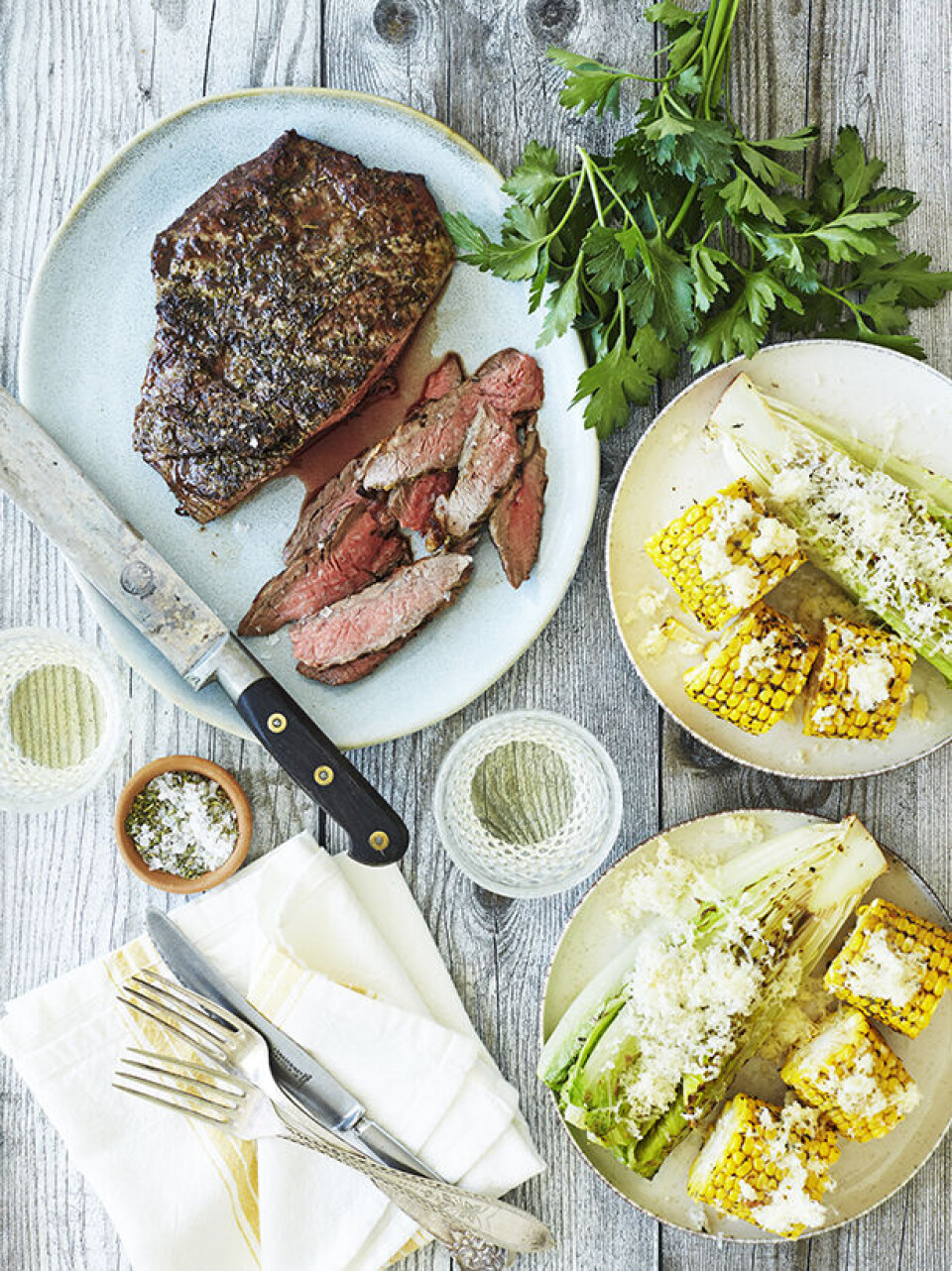 Flanksteak på grill: Sådan gør du